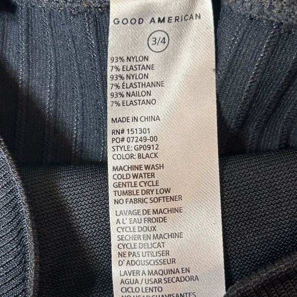 Good American Leggings Womens 3/4 Black Wide Ribbed Shine Seamless Leggings NEW - Picture 12 of 15